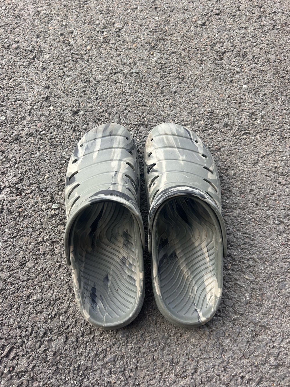 Men's Camouflage Slip-On Rugged Shark Shoes